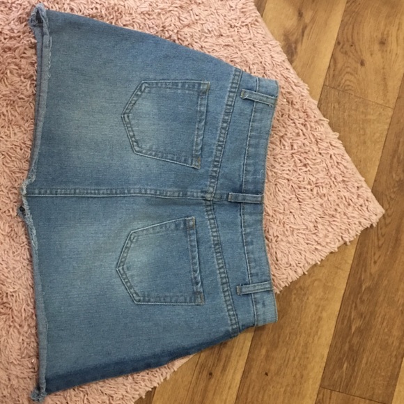 Jean skirt from forever 21 - Picture 2 of 4